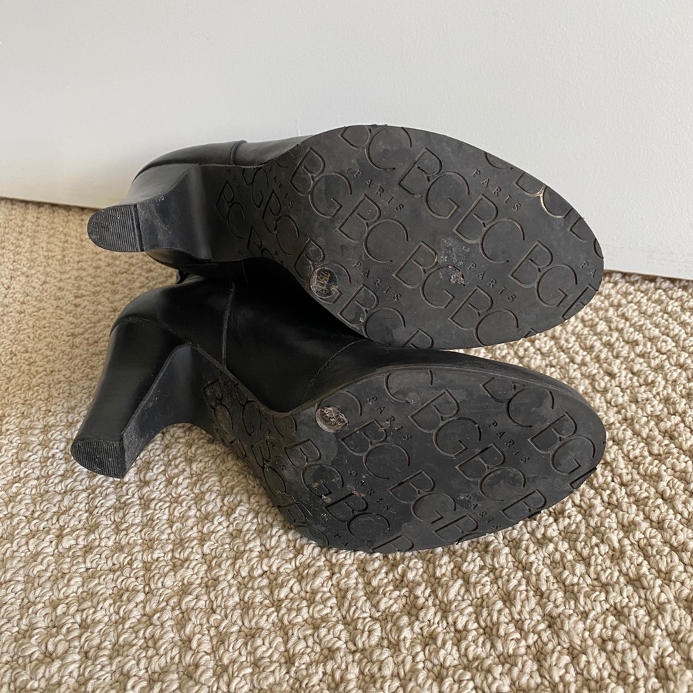 BCBG booties - Picture 2 of 8